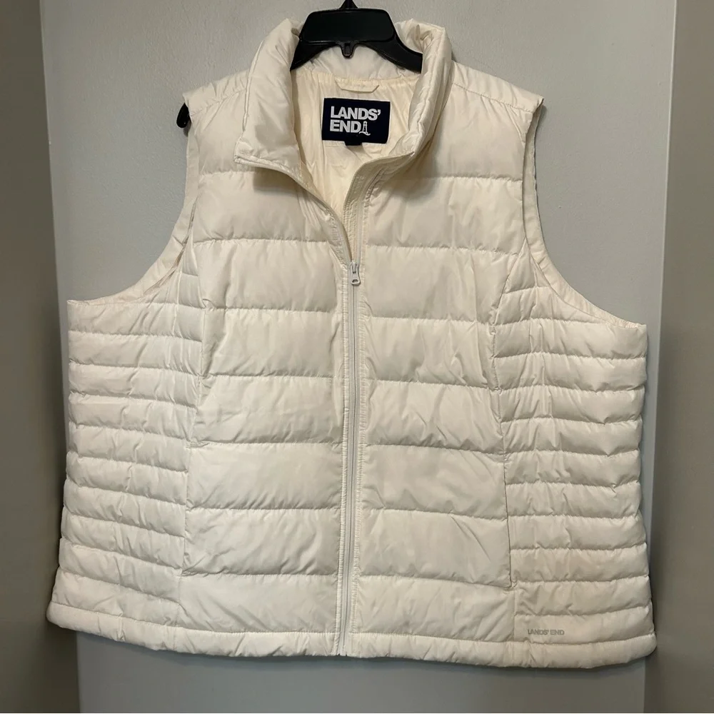 Lands End Women’s Puffer Vest Women’s 3X Plus Ivory Warm Zip Outdoors Sleeveless